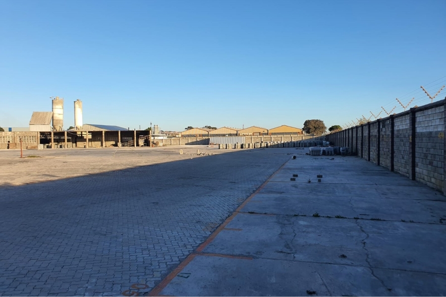 To Let commercial Property for Rent in Perseverance Industrial Eastern Cape